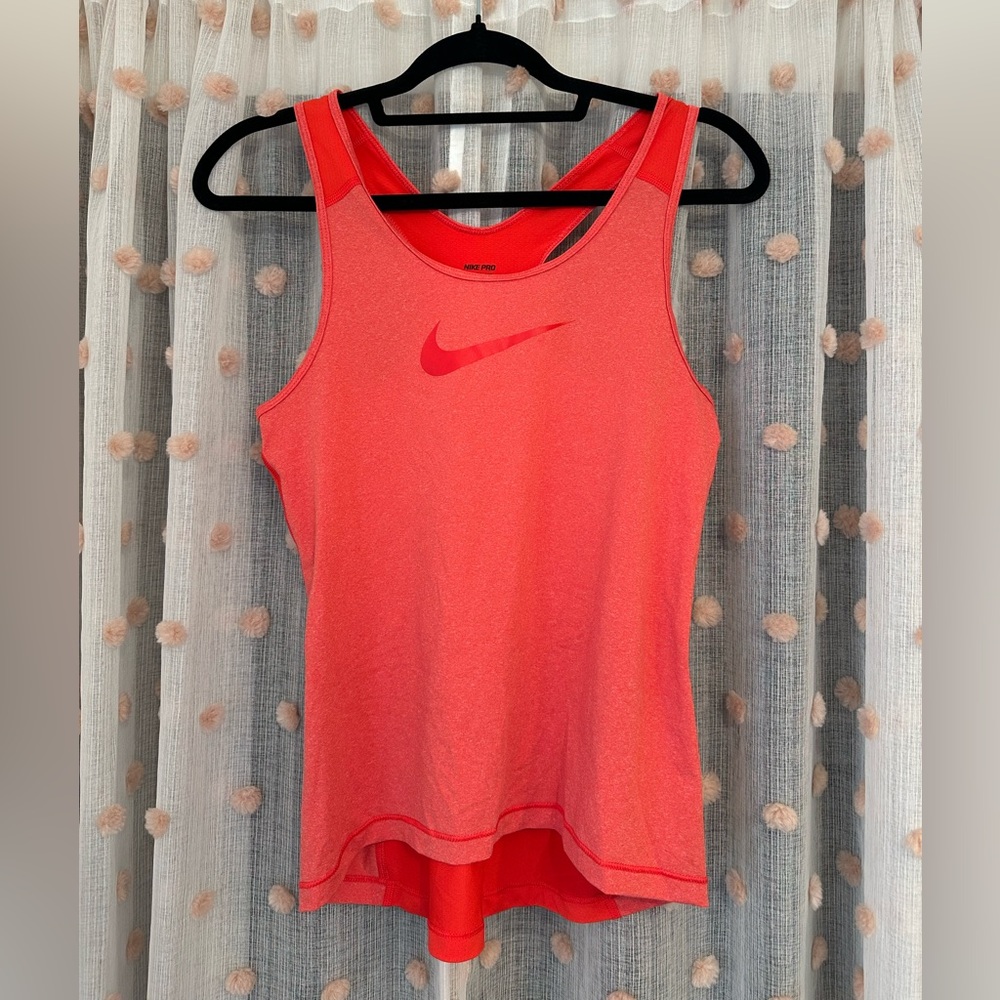 Nike workout tank top (m)